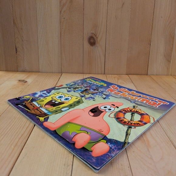 SpongeBob SquarePants An Underwater Welcome Book - Picture 5 of 5